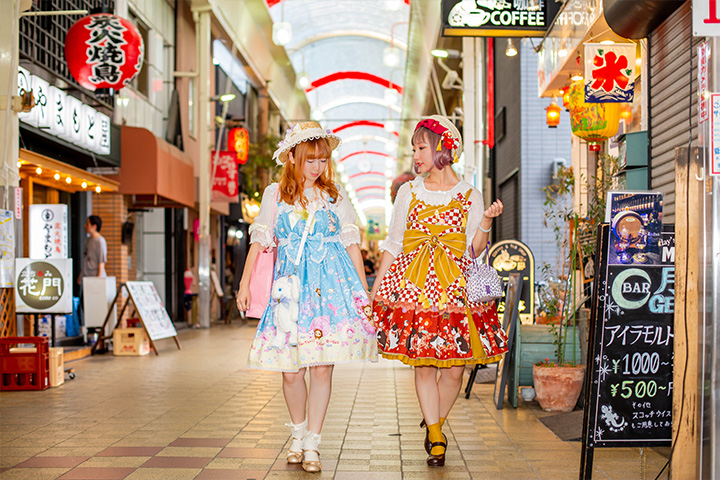 My Favorite Fashion Strolling in Osaka Dressed in Lolita Osaka Metro NiNE