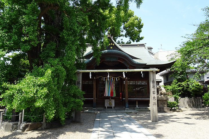 Shirayama Jinja Shrine