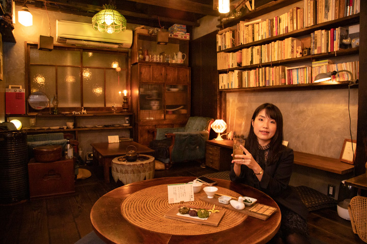 Japanese Tea Bar “Yui-on Chaho” in Osaka’s Tanimachi 6-chome