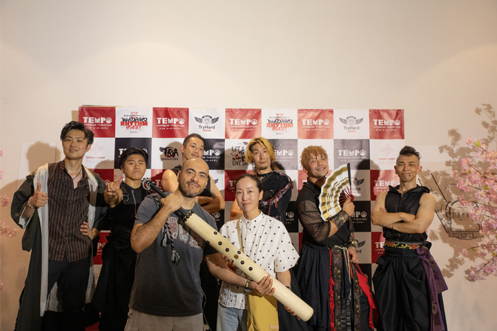 UTAGE LIVE SHOW 연주자들과 기념 촬영