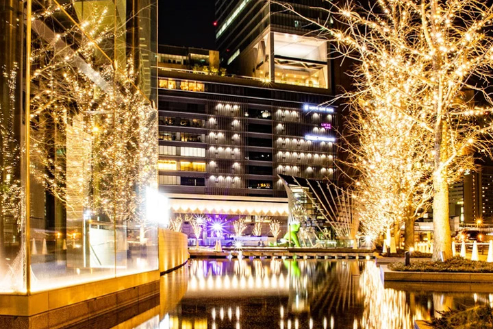 グランフロント大阪Champagne Gold Illumination in UMEKITA